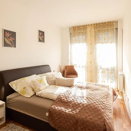 Sunny And Pet Friendly 1bedr Close To The Centre *